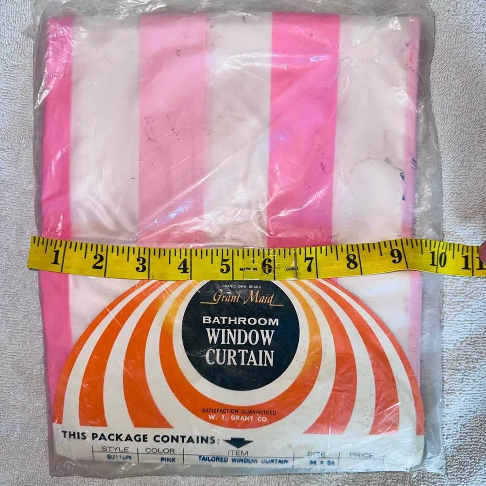 NOS Vintage W T Grant Grant Maid Sutton Style Bathroom Window Curtain 34x54 MCM